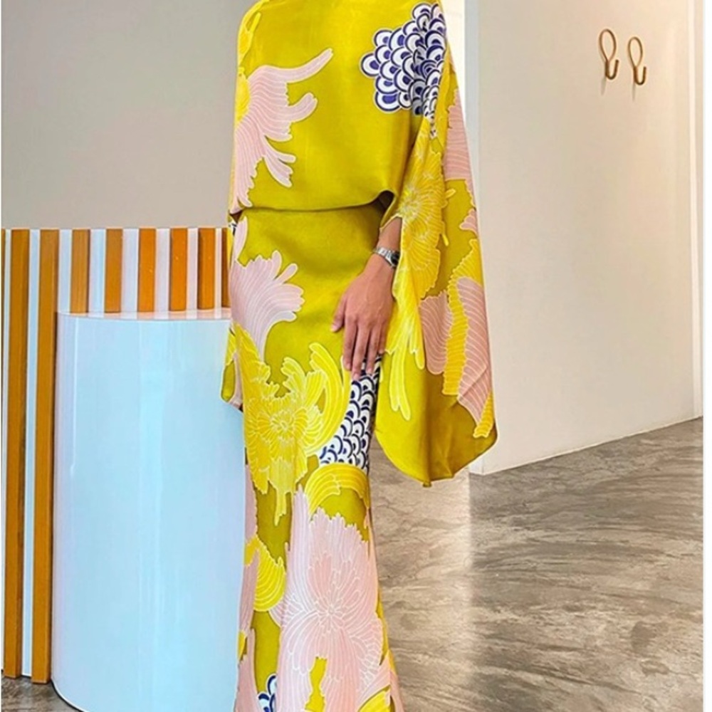 Yellow Floral Print Maxi Dress - Elegant Women's Dress